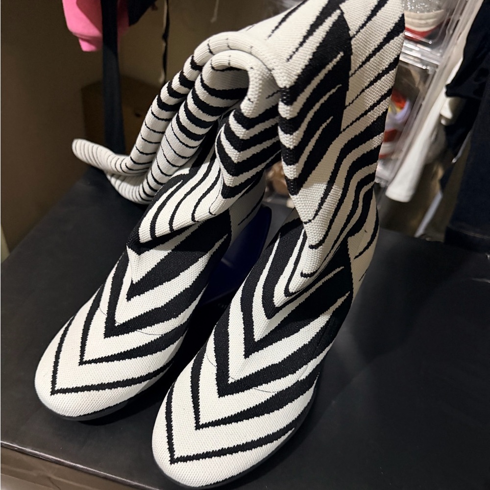 Printed Sock boots